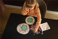 Tablero de mosaico con clavijas