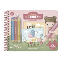 Libro mágico jardín de rosa con lápices